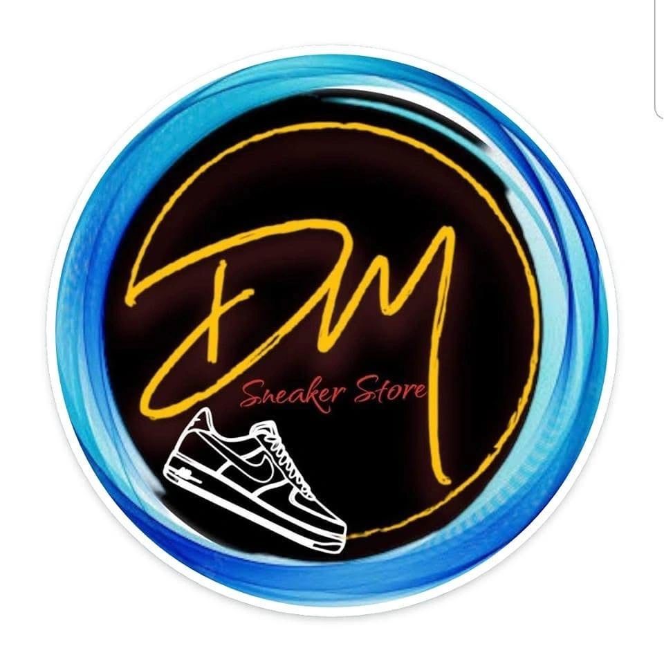 Sneaker Store 
