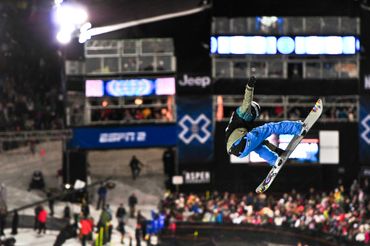 Kelly Clark Executes Big Air.