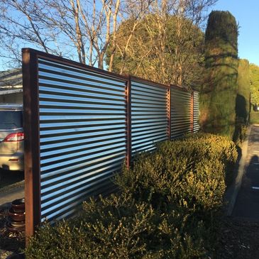 corrugated fence with wood framing, fence, fencing
gate
Windsor, Santa Rosa, Petaluma, Sonoma countyb