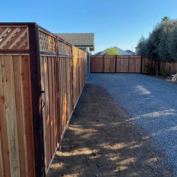 wood fence, gate, fencing
windsor, Santa Rosa, Petaluma, Sonoma county, Healdsburg, sebastopol