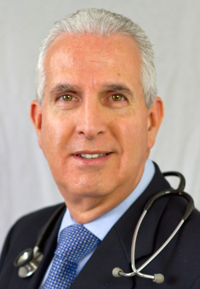 Dr. Donato Pérez García