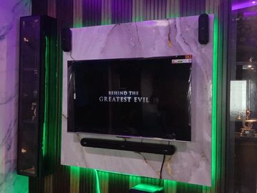 65" MI TV WOOEN PANEL FITTING