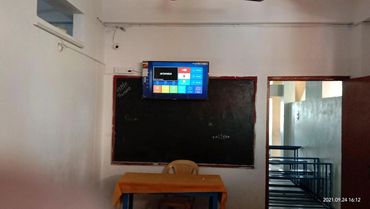 44" TV SCHOOL WALLMOUNTING