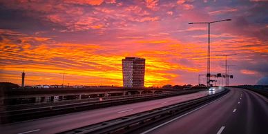 Going over Johanneshov bridge early morning