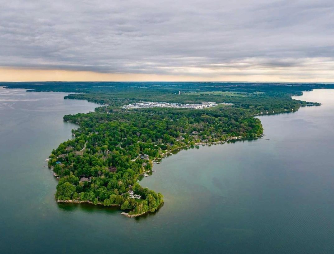Big Bay Point, Ontario Home
