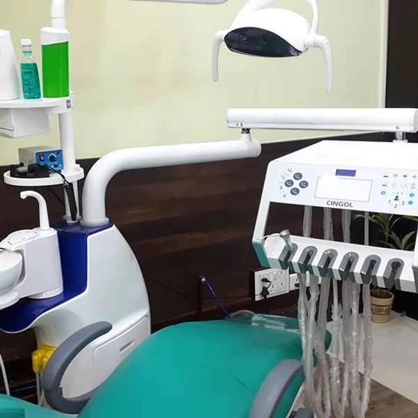 Dental Clinic in Vadgaonsheri