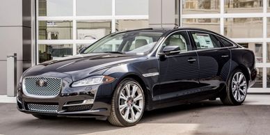 Jaguar XJL Portfolio 2011 model