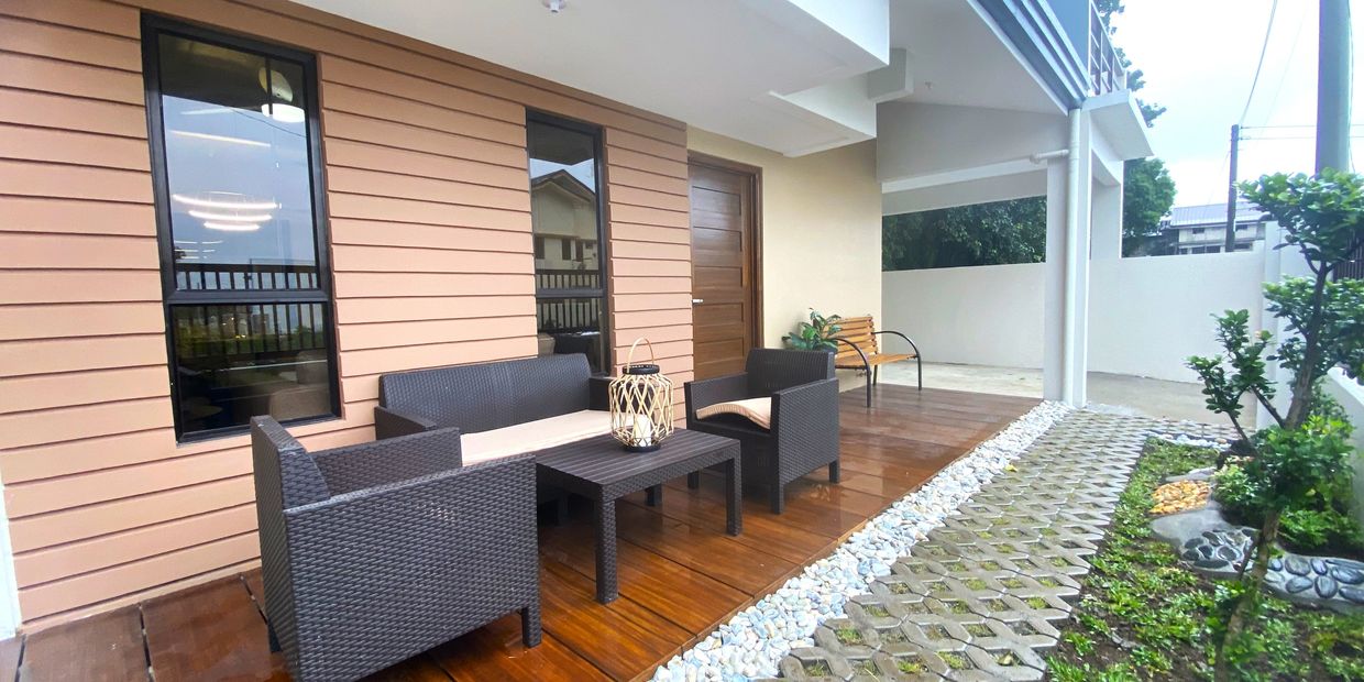 SULTAN Expanded House Model
4-Bedroom, 3-Storey with Fence & Gate and Front pocket garden