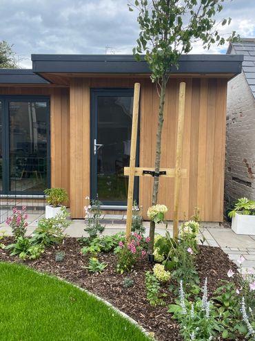 Space To Talk Counselling’s garden room office. 