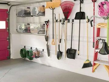 Organized garage