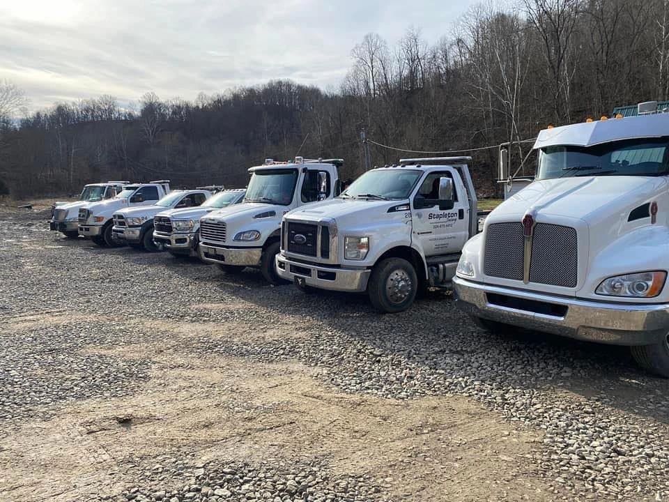 Stapleton Towing LLC logo