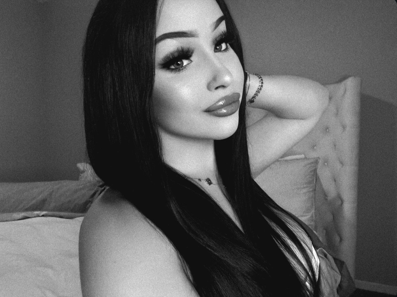 Desiree Black's Instagram, Twitter & Facebook on IDCrawl