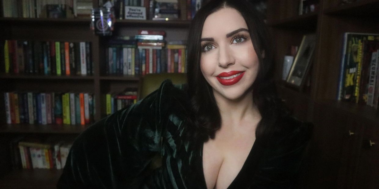Frankie Pellatt, host of the Read and Buried podcast
