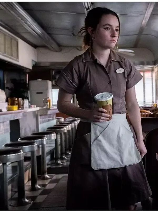 Kaitlyn Dever
Monsterland 
 Hulu