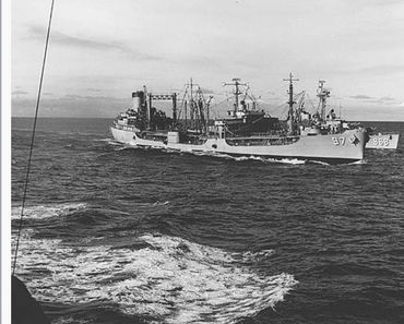 USS Allagash refueling USS Brownson in 1962