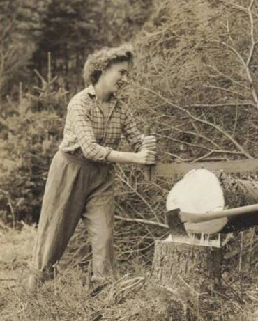 Jeanie Mullins McBreairty 