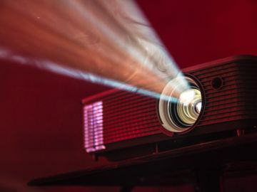 Projector showing the stage. 