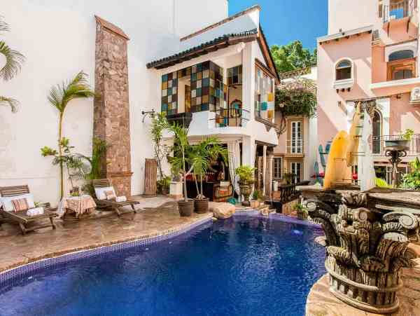 Garlands del Rio Boutique hotel