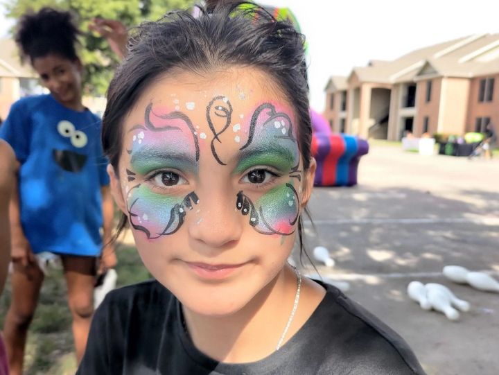 Face painting