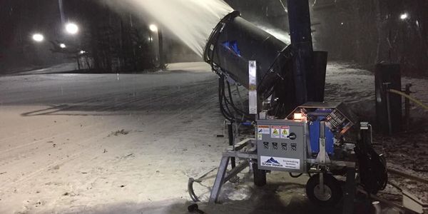 Commercial snow making equipment fan gun