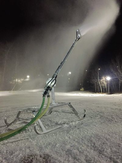 Snow Realm.LLC Commercial snow making equipment