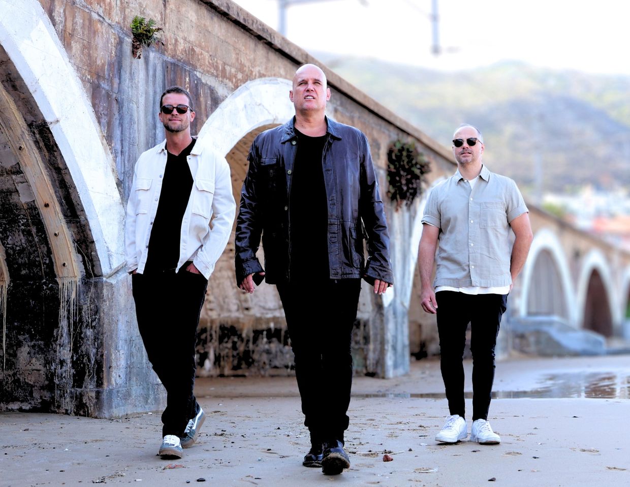 TREE63 lineup: (L-R) Deon Knipe – Bass, John Ellis – Vocals & Guitar, Angus Warden – Drums, 