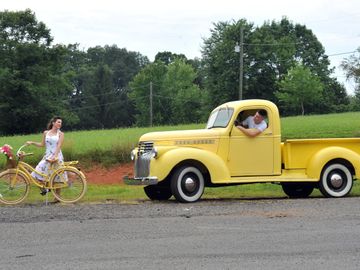 1941 Chevrolet Chevy truck pickup rustic pre-war art deco americana country antique