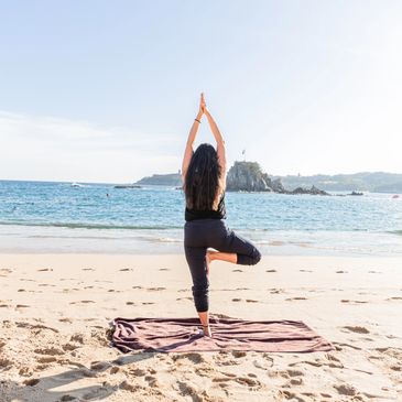 Vani Wadhwa, RYT 500, Yoga Teacher, Yoga Alliance, Mexico, Yoga at the Beach, Meditation, Raaga Yoga