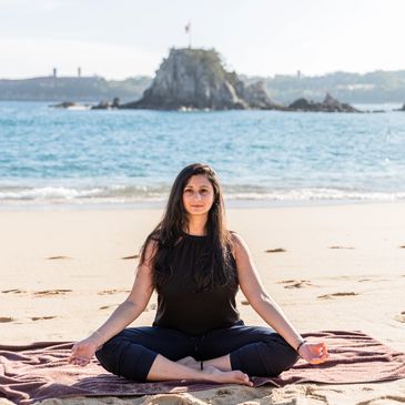 Vani Wadhwa, RYT 500, Yoga Teacher, Yoga Alliance, Mexico, Yoga at the Beach, Meditation, raaga yoga