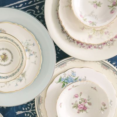 dinnerware rentals Houston
