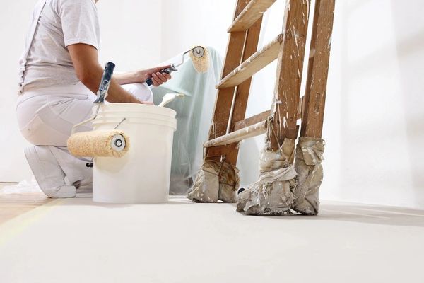  TRINITY DECORATORS