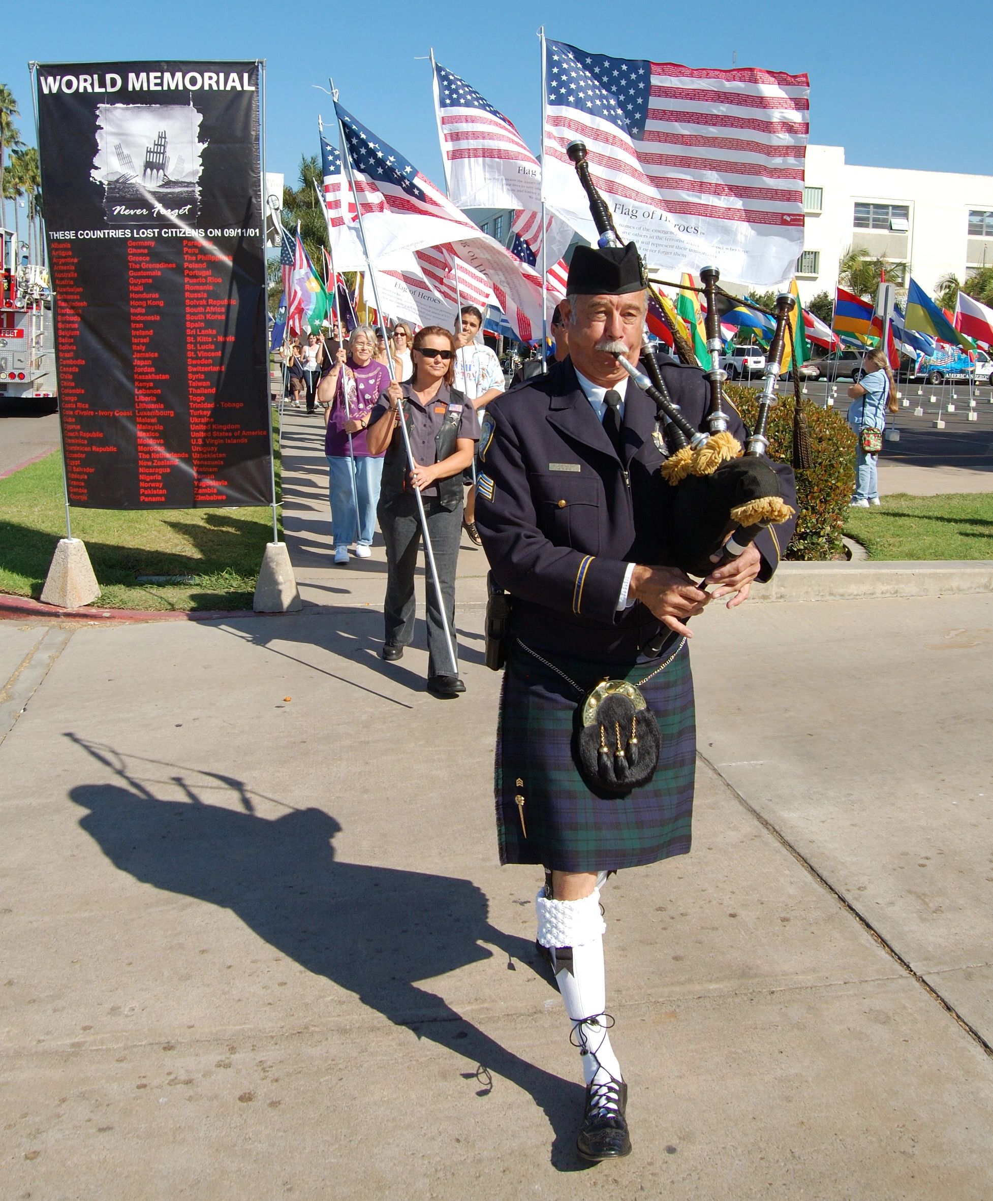 Bag_Piper_Flags.jpg