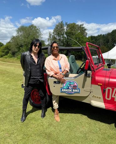 Noel Fielding and Alison Hammond with JP04 Jurassic Bake Jeep