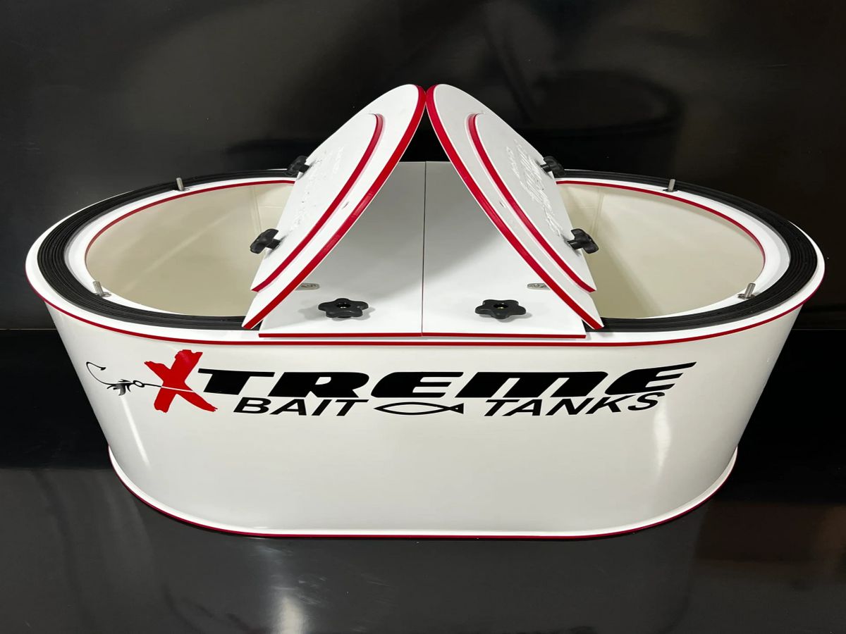 SIGNATURE SERIES DUAL 65 (142 gallons total) GALLON XTREME BAIT TANK