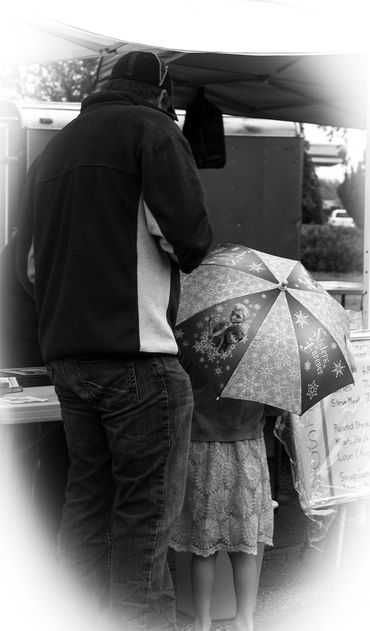 market day in the rain