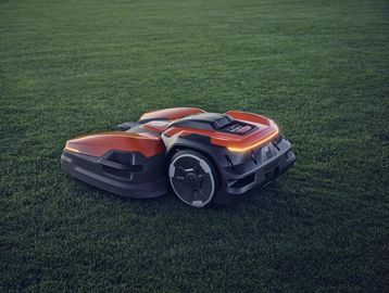 Robotic lawn mower