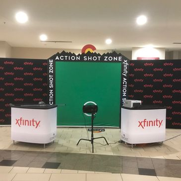 Xfinity comcast green screen photobooth experience. custom design background and images