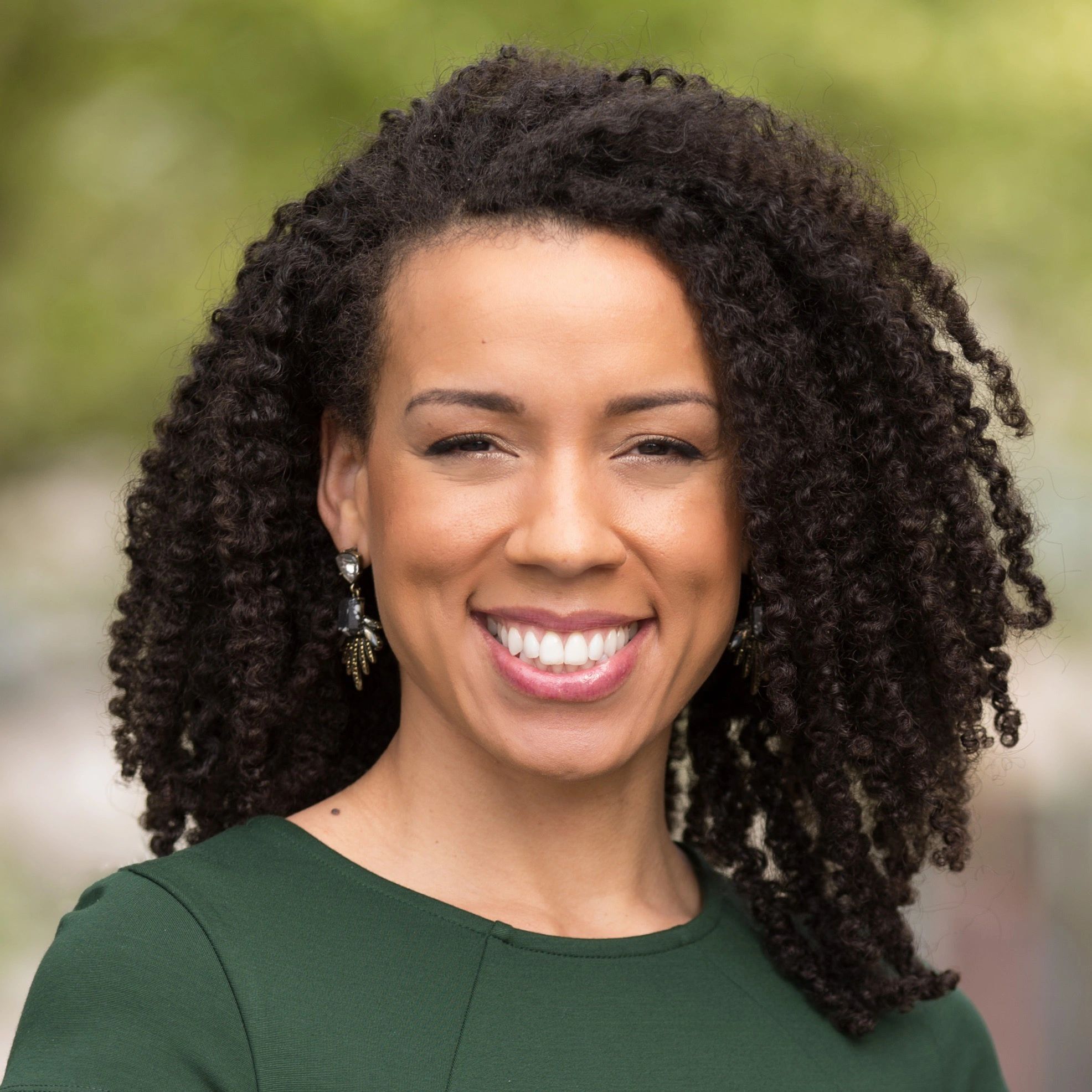 Dr. Rachel Knox, Endocannabinologist and Cannabinoid Medicine Specialist.