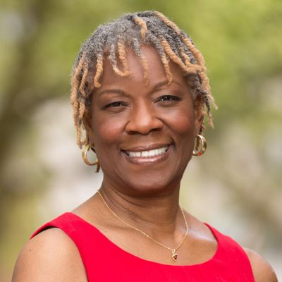 Dr. Janice Vaughn-Knox, Endocannabinologist and Cannabinoid Medicine Specialist.