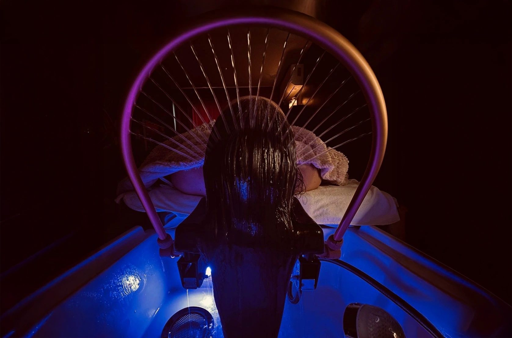 Japanese Head Spa Bij THE GLOW ROOM