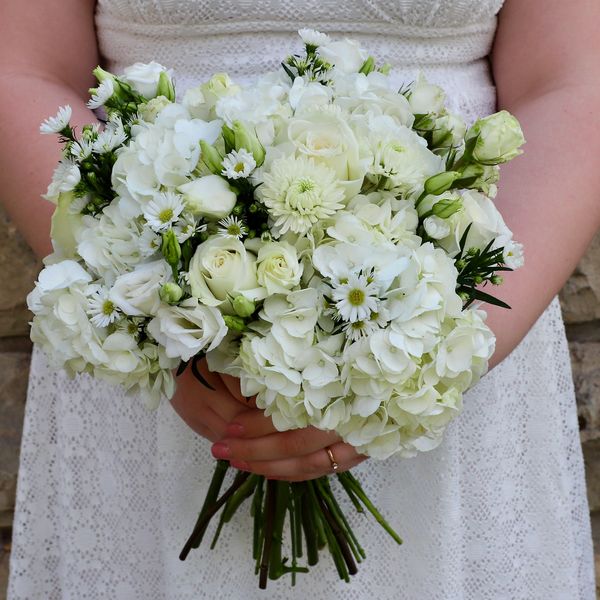 White Bridal Bouquet
Photo By: Brandie Parker Photography