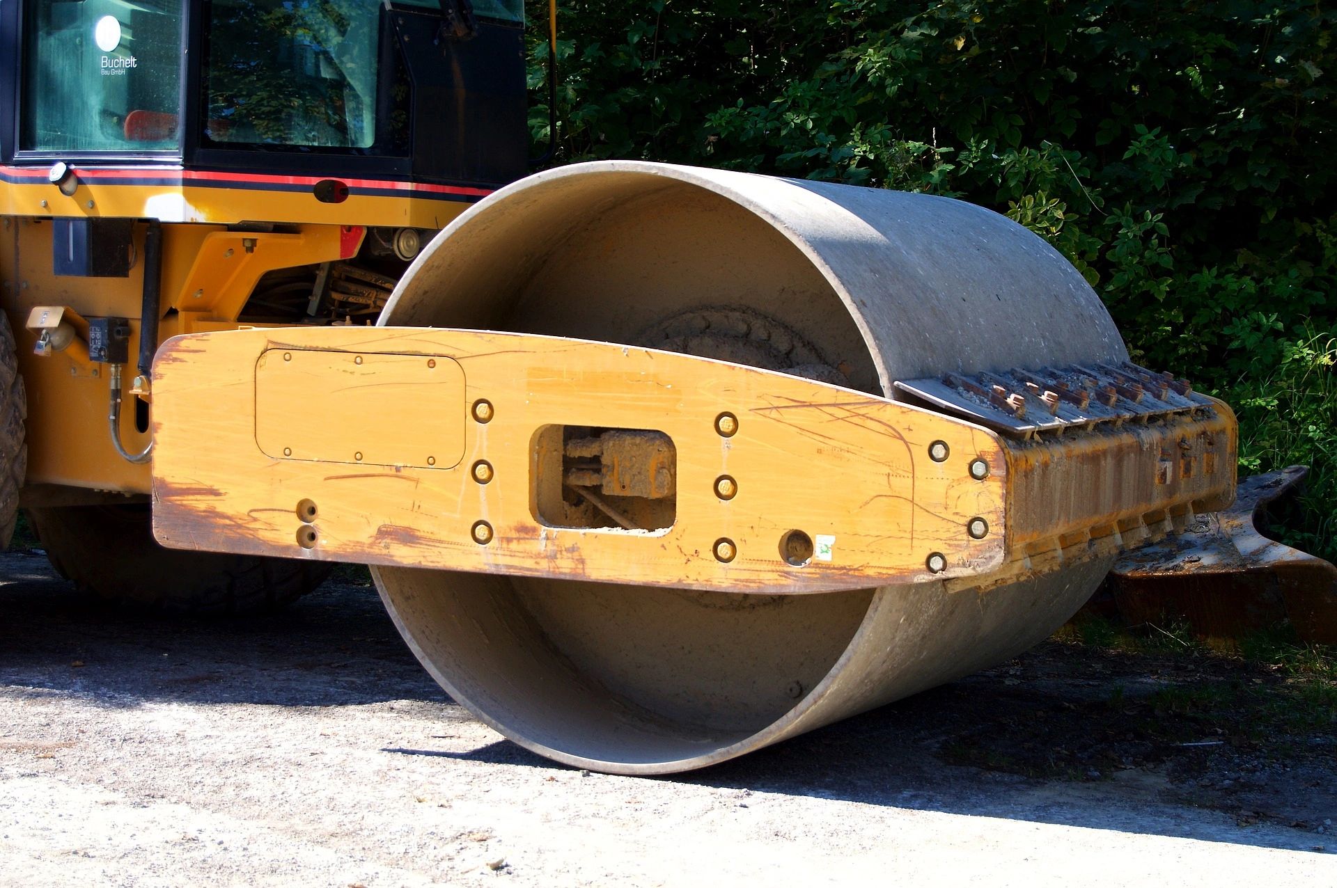 What Types Of Heavy Equipment Are Used In Asphalt Paving Projects