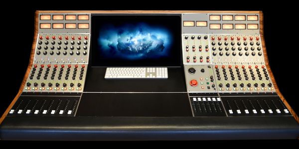 WUNDER AUDIO - does it again!!!    WunderBar  16 channel with 8 DS and 27' Mac display    