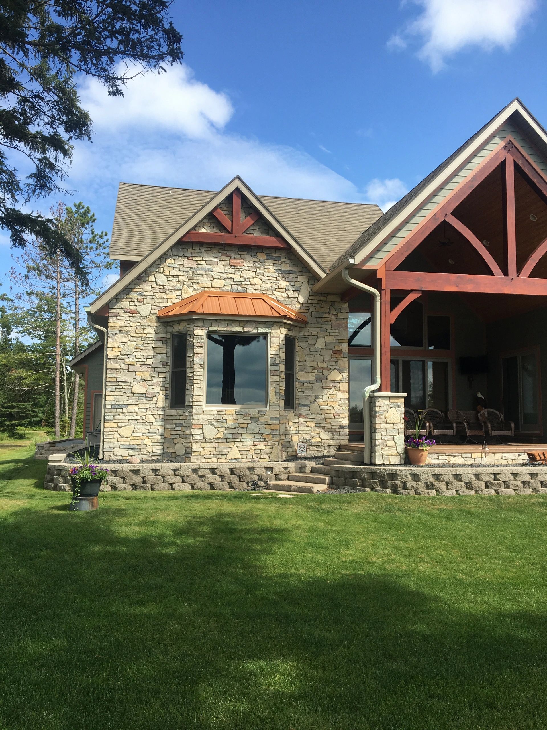 Lee Daigle Construction - Slabs, Custom Bars | Lee Daigle Construction