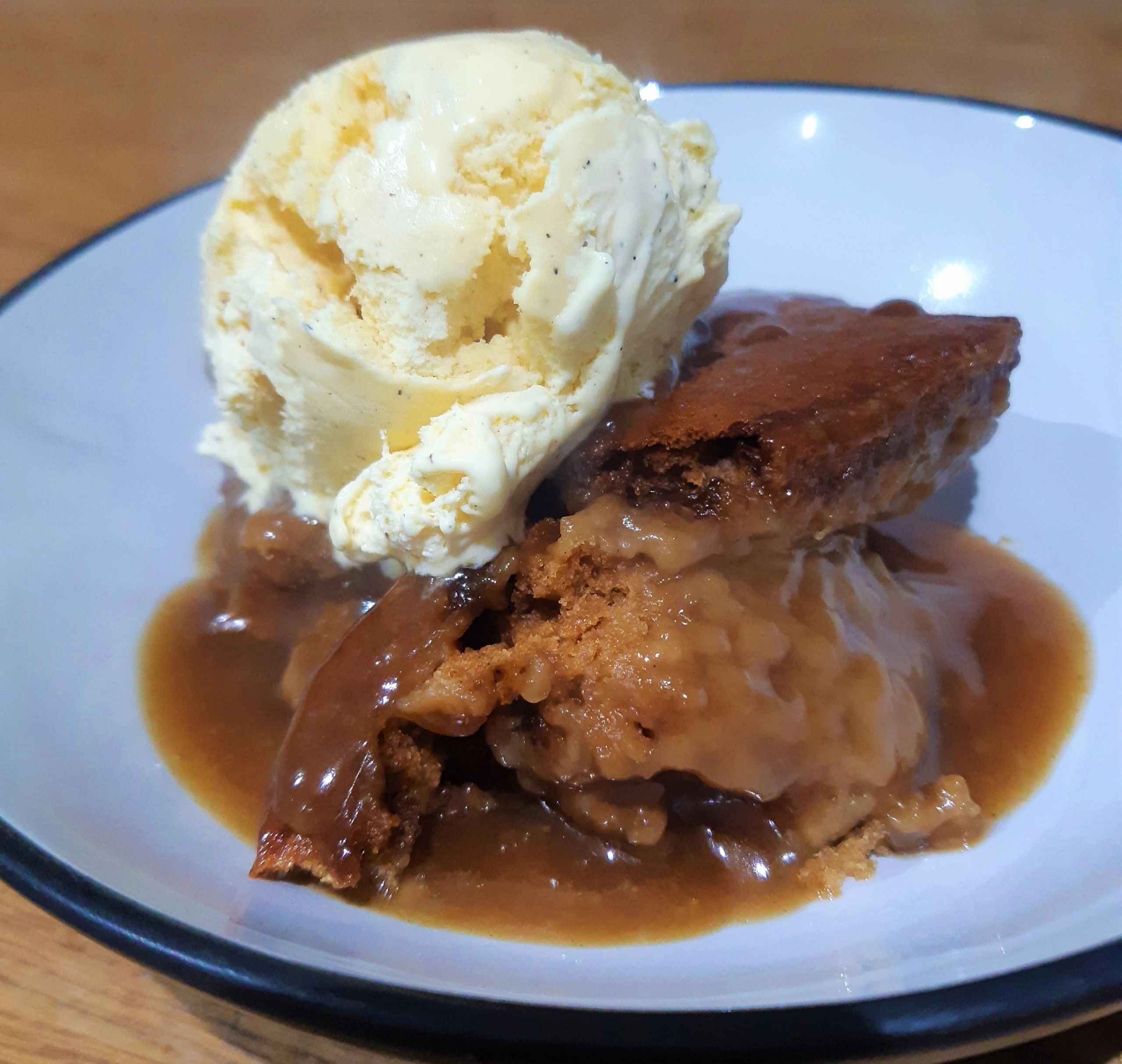 Self-Saucing Pudding