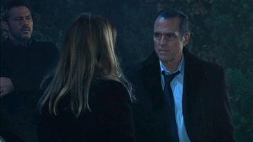 Sonny comes to Laura's rescue as Nathan watches on General Hospital