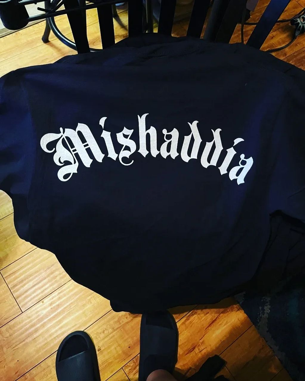 Mishaddia T-shirts