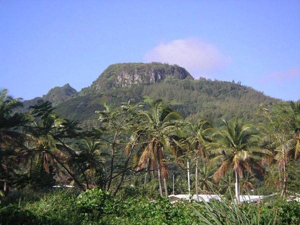 Rarotonga_mountains