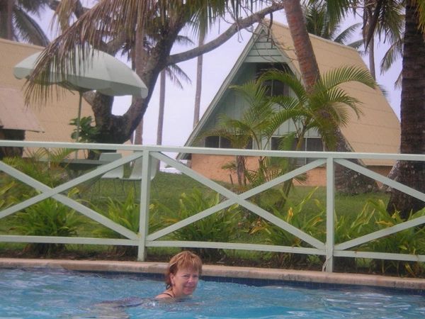 Swimming_in_Tubakula