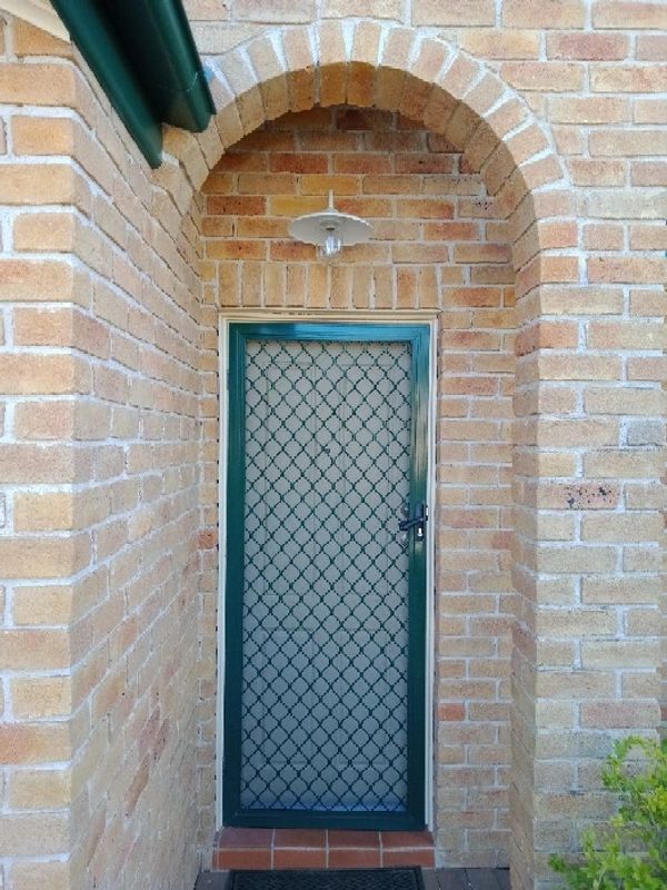 New Light fitting, install repair and maintenance Bathurst, upper blue mountains 
